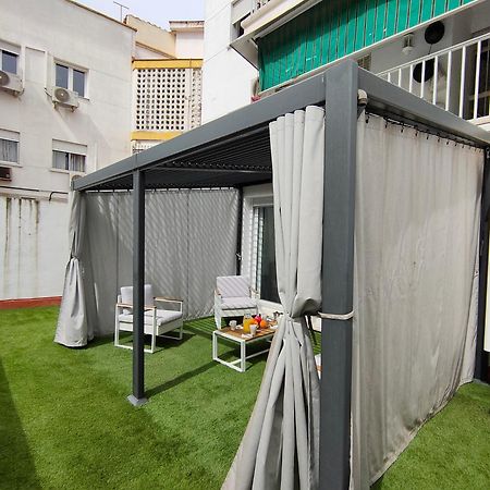 Casa Mallen, Con Amplia Terraza, En El Barrio De Nervion Sewilla Zewnętrze zdjęcie