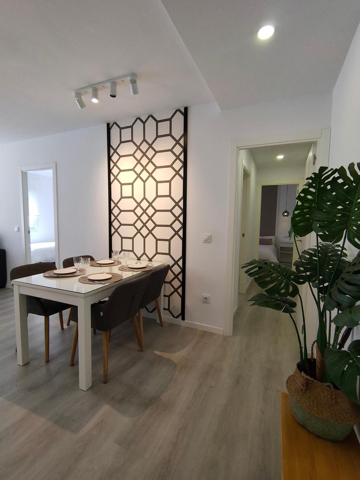 Casa Mallen, Con Amplia Terraza, En El Barrio De Nervion Sewilla Zewnętrze zdjęcie